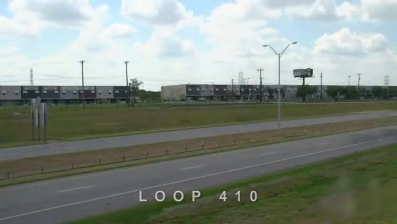 Convi�rtete en due�o de un lote en un centro comercial de renombre: Nueva Central de Abastos de San Antonio Texas